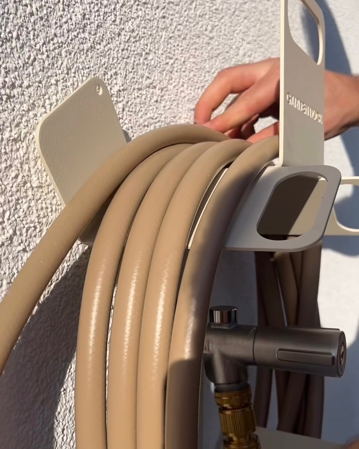 Garden Dock | Designer Garden Hose Holder made of Stainless Steel