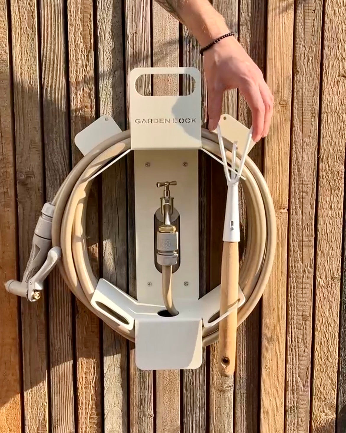 Garden Dock | Designer Garden Hose Holder made of Stainless Steel