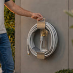 Garden Dock | Design Gartenschlauchhalter aus Edelstahl
