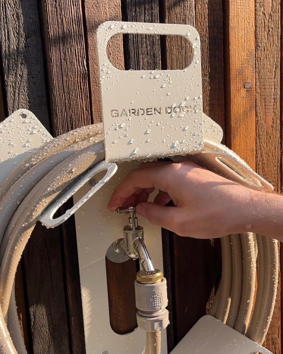 Garden Dock | Designer Garden Hose Holder made of Stainless Steel